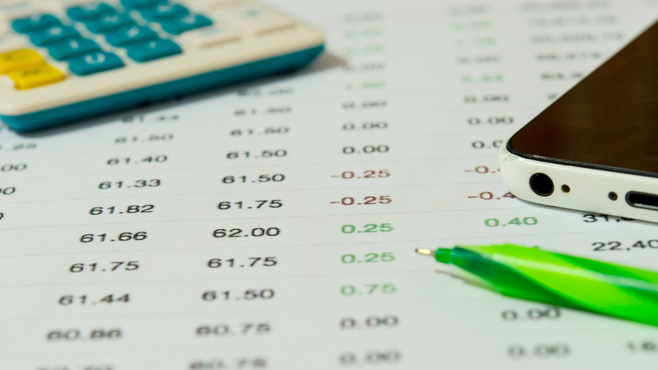 Retail pricing data used to analyze customer demand